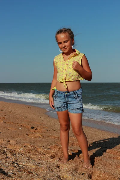 Young model posing on camera — Stock Photo, Image