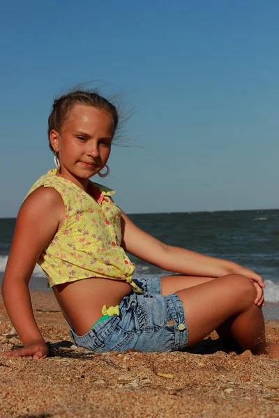 Young model posing on camera — Stock Photo, Image