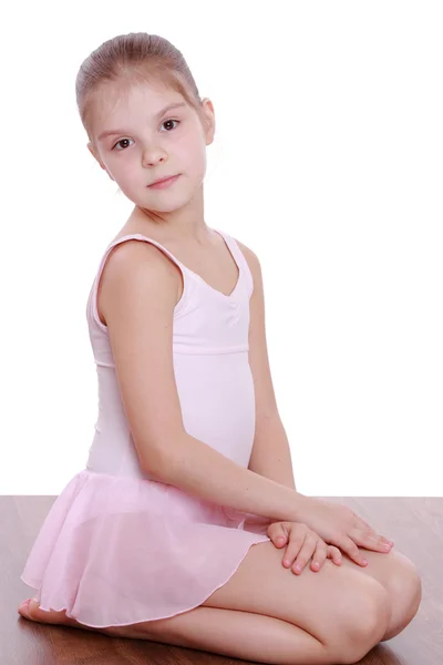 Lilla ballerina stretching — Stockfoto