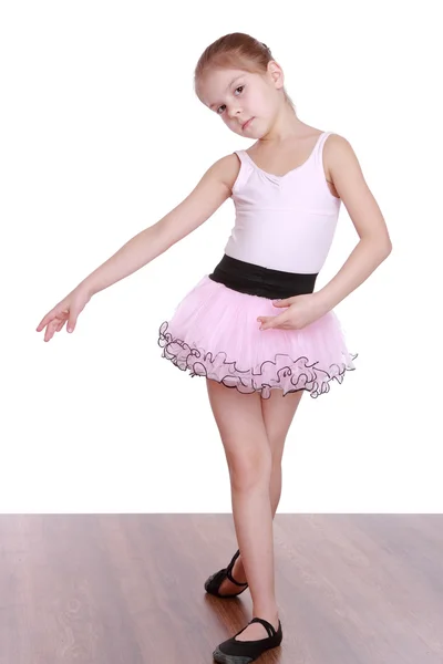 Jeune ballerine faisant des exercices — Photo