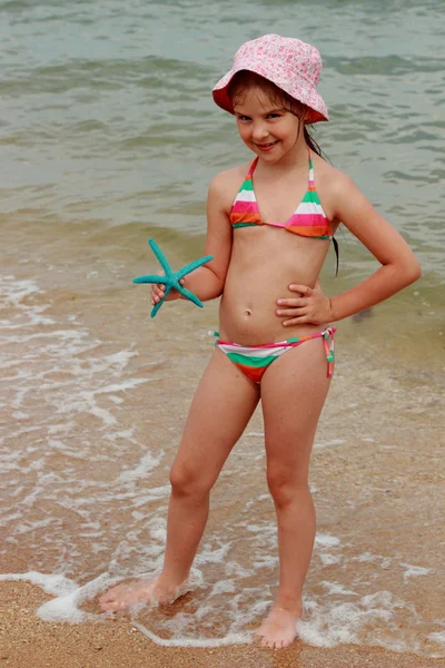 Menina sobre o Mar Negro — Fotografia de Stock