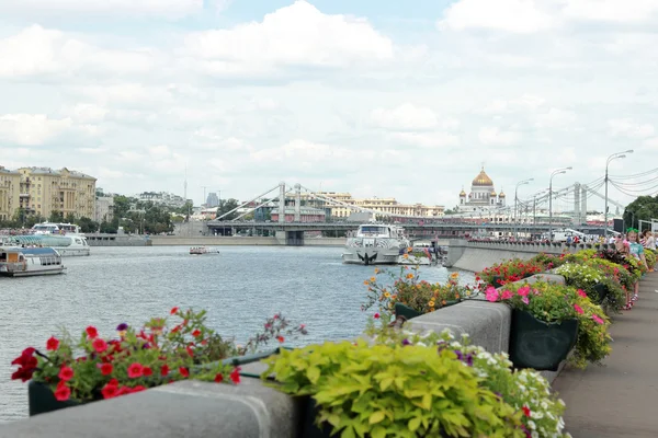 Peyzaj Tasarım Dekorasyon Waterfront Gor Kogo Moskova Rusya Bahçeleri Parklar — Stok fotoğraf