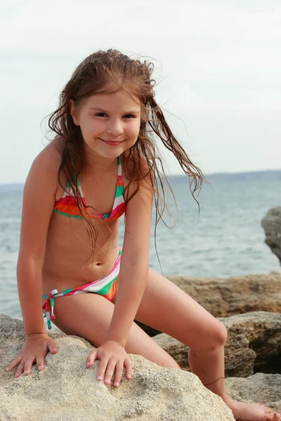 Lovely little girl over tha Black Sea — Stock Photo, Image