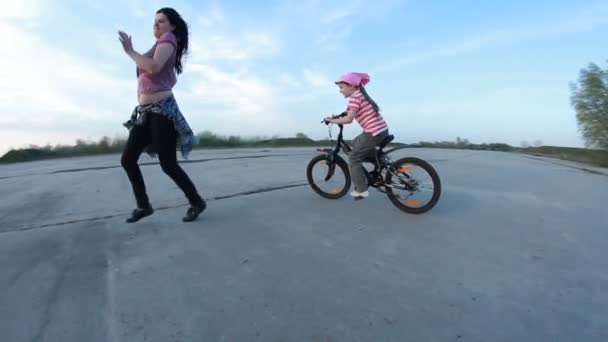 Kis e bici — Video Stock