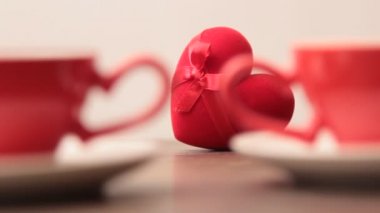 Bardak Sevgililer günü