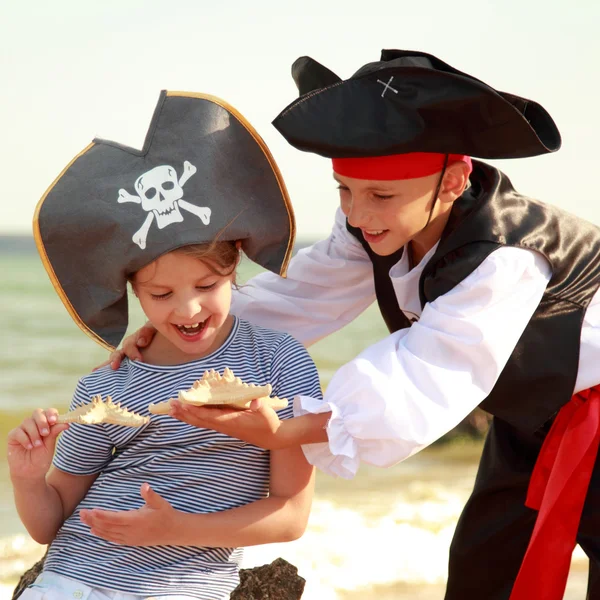 Fancy Dress Pirates on Holiday — Stock Photo, Image