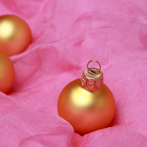 Cute Christmas Glass Balls Pink Organza Fabric Texture Holiday Theme — Stock Photo, Image