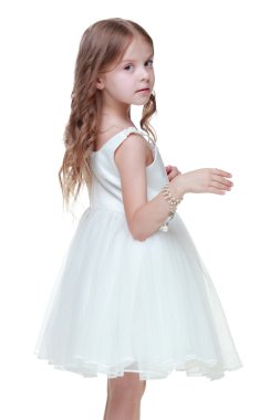 Küçük model kameraya poz