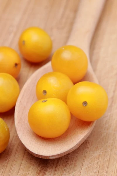 Tomates cereja — Fotografia de Stock