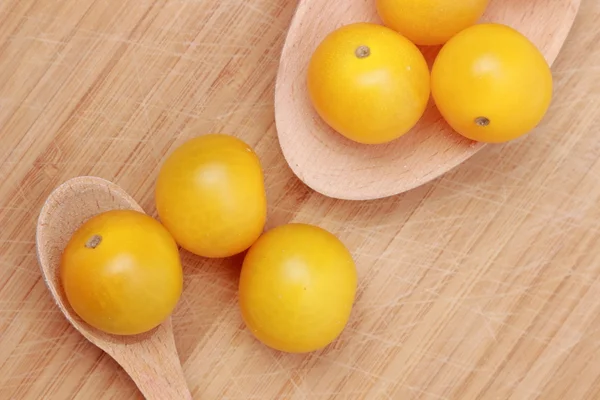 Tomates cereja — Fotografia de Stock