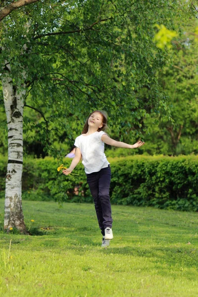 Lovely kid outdoor, Moscow, Russia — Stock Photo, Image