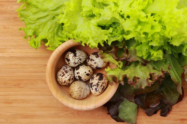 Lettuce Leaf Eco Quail Eggs — Stock Photo, Image