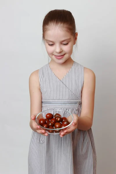 Enfant sur le thème de la nourriture — Photo