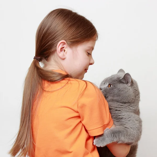 Kid and cat — Stock Photo, Image