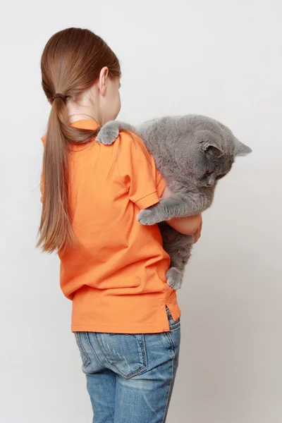 Kid and cat — Stock Photo, Image