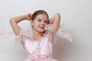 Gülen küçük kız portre