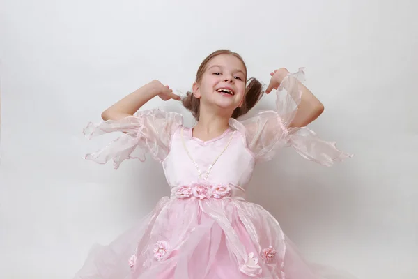 Retrato de niña sonriente —  Fotos de Stock