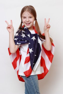 Çocuk ve ABD bayrağı