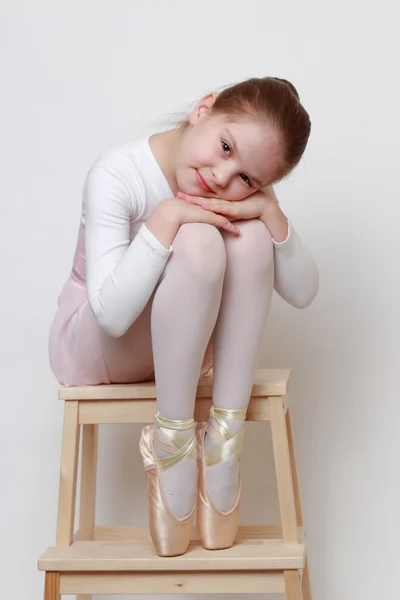 Unga ballerina — Stockfoto