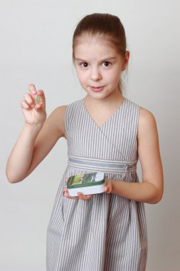 Yiyecek bahis konusu üstünde evlat