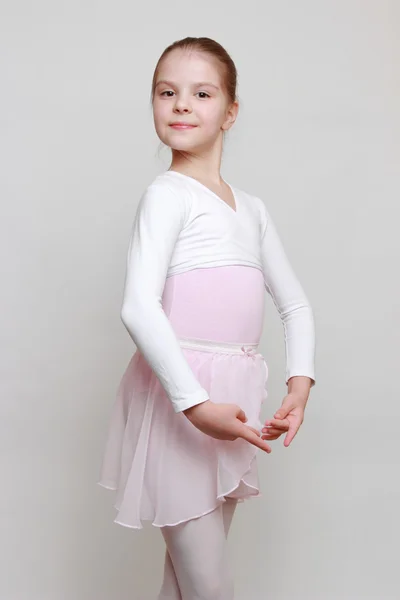 Lovely young ballerina — Stock Photo, Image