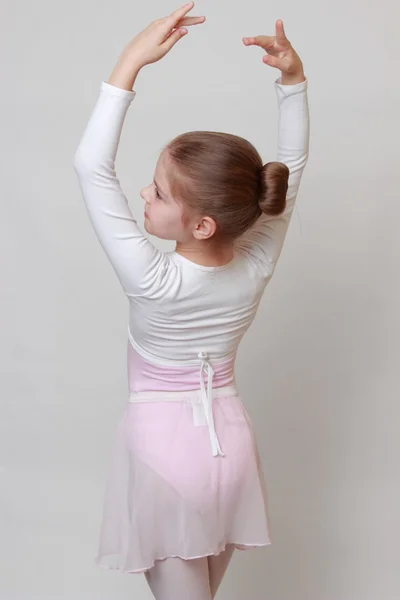 Mooie jonge ballerina — Stockfoto