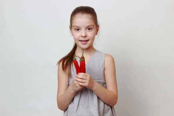 Kid på mat tema — Stockfoto