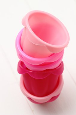 Muffins pişirme için pembe teneke