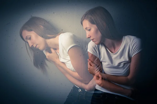 Young woman suffering from a severe depression/anxiety — Stock Photo, Image