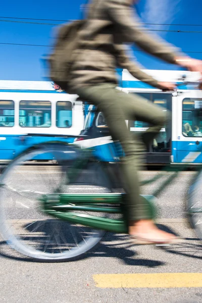 Концепция городского транспорта, велосипед — стоковое фото