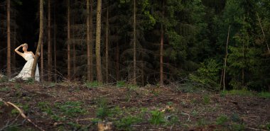 ormanda güzel gelin