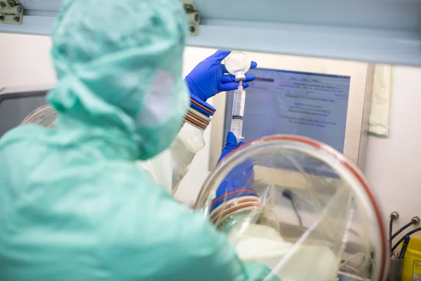 Work in super clean lab environment — Stock Photo, Image