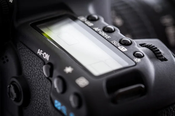 Professionele moderne dslr camera — Stockfoto