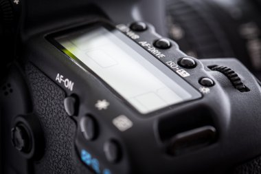 profesyonel modern dslr fotoğraf makinesi
