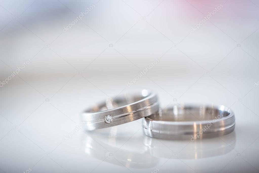 Two splendid wedding rings on a wedding day