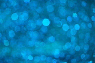 Mavi sulu bulanık arka plan yenileme