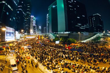 Hong Kong 2014 yılında şemsiye devrim