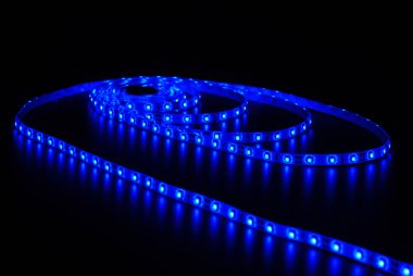Mavi led şerit