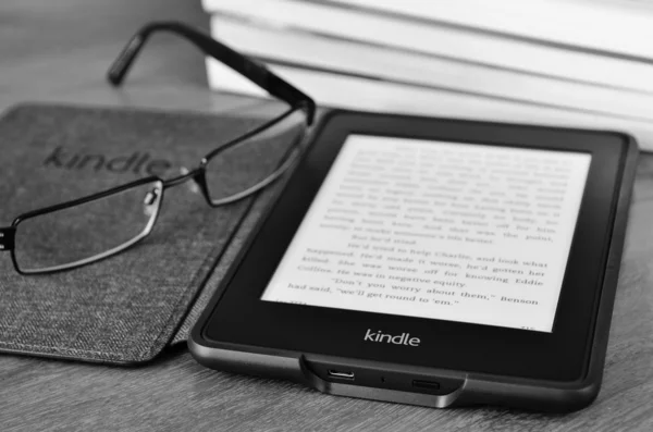 Amazon kindle kağıt beyaz e kitap okuyucu