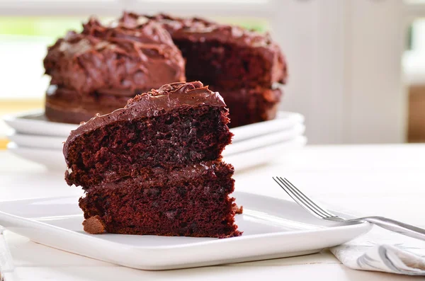 Ev yapışkan lezzetli çikolatalı kek yapımı