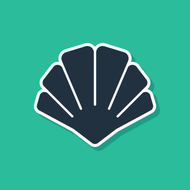 Mavi Deniz Kabuğu simgesi yeşil arkaplanda izole edildi. Deniz kabuğu işareti. Vektör.