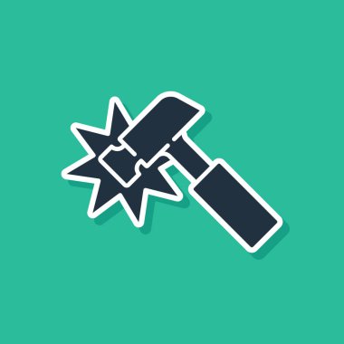 Mavi Çekiç simgesi yeşil arkaplanda izole edildi. Tamir için bir araç. Vektör.