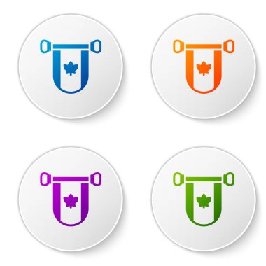 Kanada 'nın Renkli Pennant bayrağı beyaz arkaplanda izole edilmiş. Kuzey Amerika bayrağı. Simgeleri daire düğmelerine ayır. Vektör.