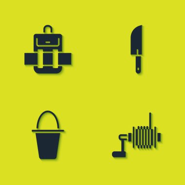 Yürüyüş sırt çantası, olta makarası, balık kovası ve bıçak ikonu hazırla. Vektör.