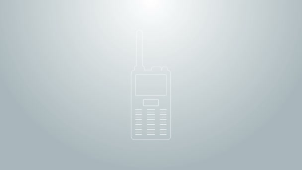Línea azul Walkie talkie icono aislado sobre fondo gris. Icono del transmisor de radio portátil. Señal del transceptor de radio. Animación gráfica de vídeo 4K — Vídeos de Stock