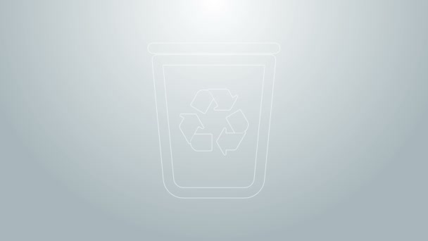 Línea azul Papelera de reciclaje con icono de símbolo de reciclaje aislado sobre fondo gris. Icono de bote de basura. Cartel de basura. Reciclar signo de cesta. Animación gráfica de vídeo 4K — Vídeo de stock