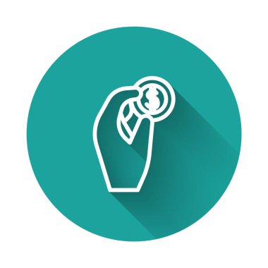 Beyaz Çizgili El madeni para ikonunu uzun gölgeli tutuyor. Dolar ya da USD sembolü. Nakit bankacılık tabelası. Yeşil daire düğmesi. Vektör İllüstrasyonu.