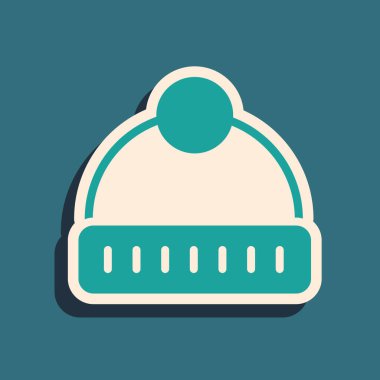 Yeşil Kış şapkası simgesi yeşil arkaplanda izole edildi. Uzun gölge tarzı. Vektör.