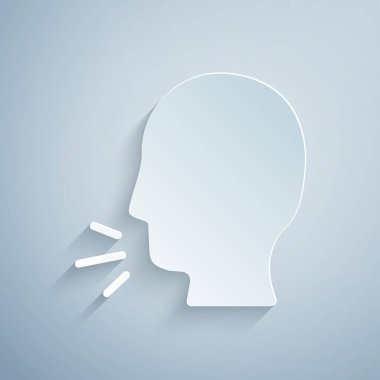 Kağıt kesiği öksürük ikonu gri arka planda izole edilmiş. Viral enfeksiyon, grip, grip, soğuk algınlığı semptomları. Tüberküloz, kabakulak, boğmaca. Kağıt sanatı tarzı. Vektör...