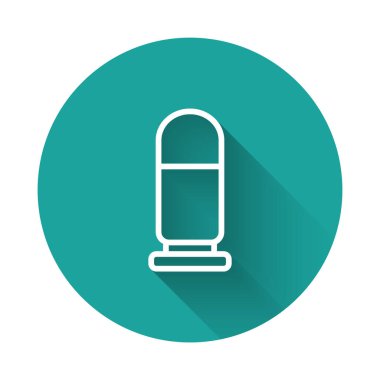 Beyaz çizgi kurşun ikonu uzun gölgeli izole edilmiş. Yeşil daire düğmesi. Vektör.